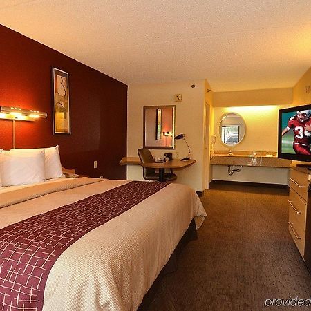Red Roof Inn Lansing West - Msu חדר תמונה