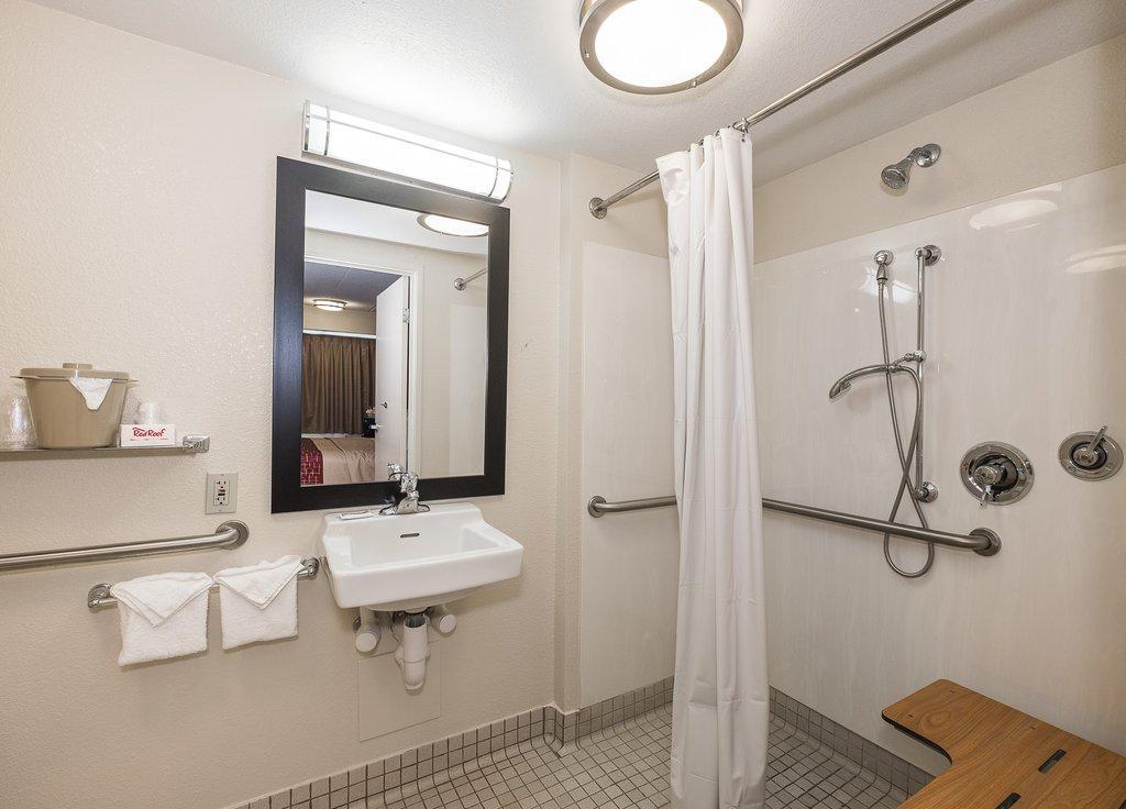 Red Roof Inn Lansing West - Msu מראה חיצוני תמונה